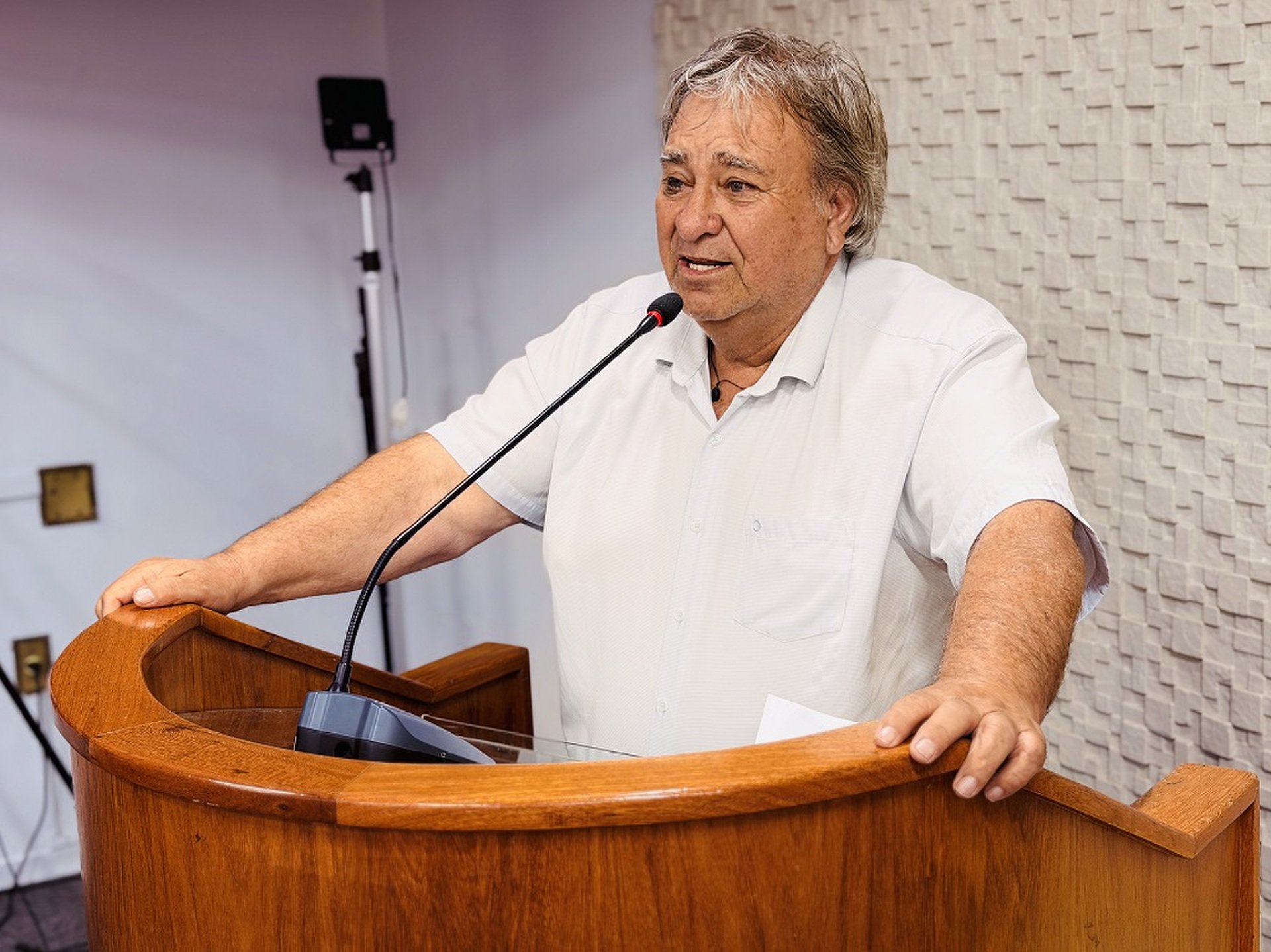 Pedido de Nadir Barbosa busca melhorar a mobilidade e a infraestrutura no bairro Atlântico