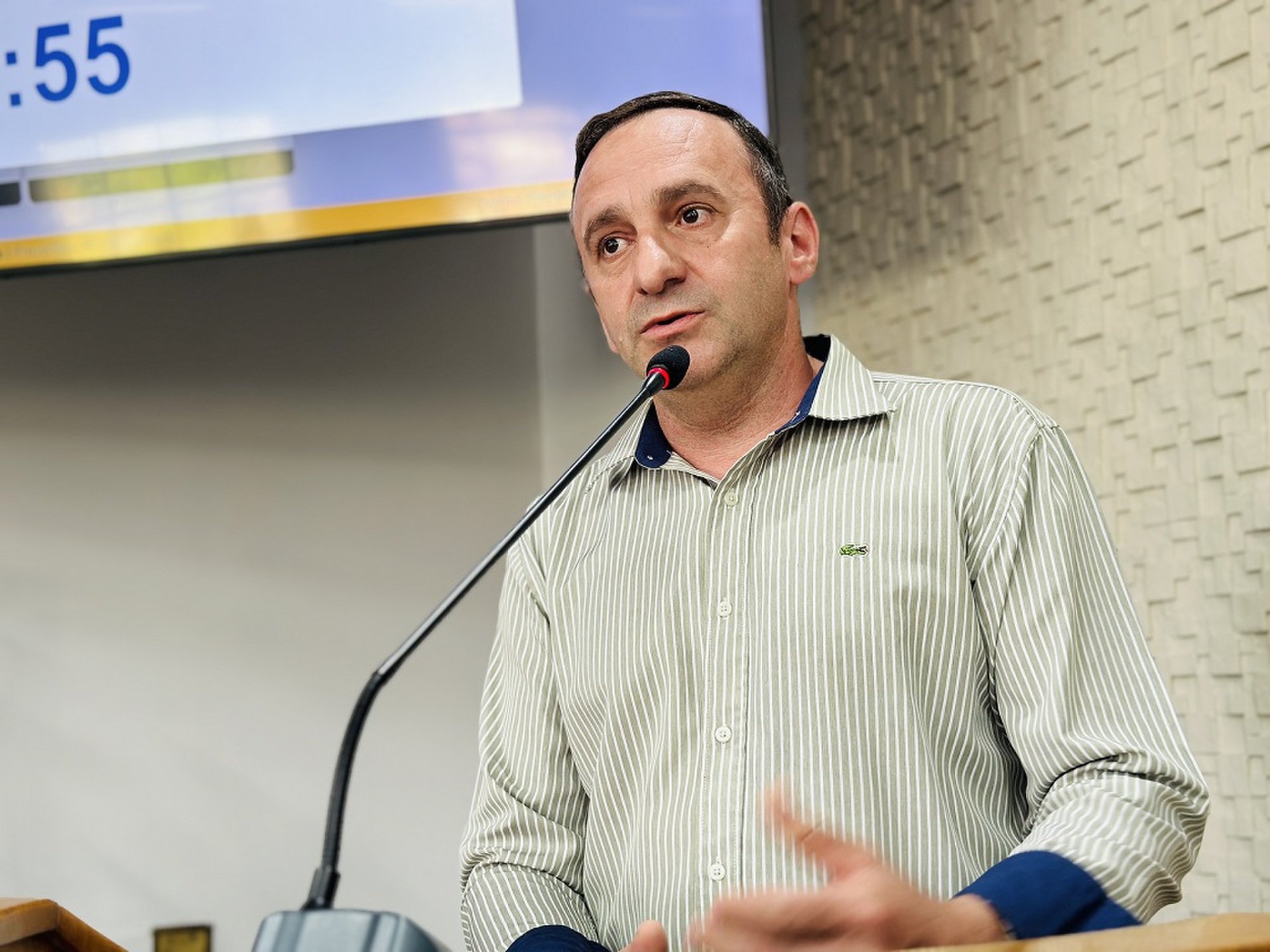 Na Câmara, Juares Bernardi destaca potencial da antiga Fundação Cotrel para receber Feira do Produtor do bairro Três Vendas