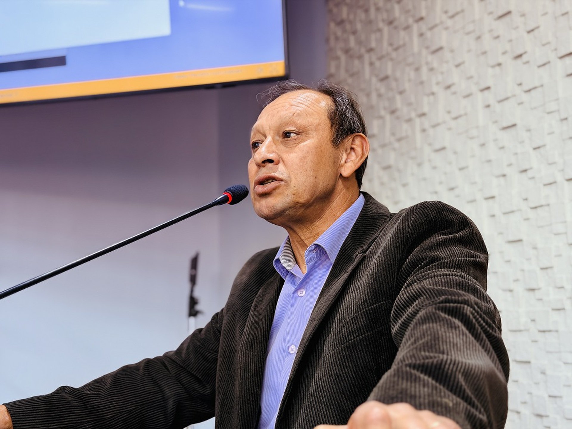 Serginho Alves Bento busca reforço na sinalização e melhorias em ruas de Erechim