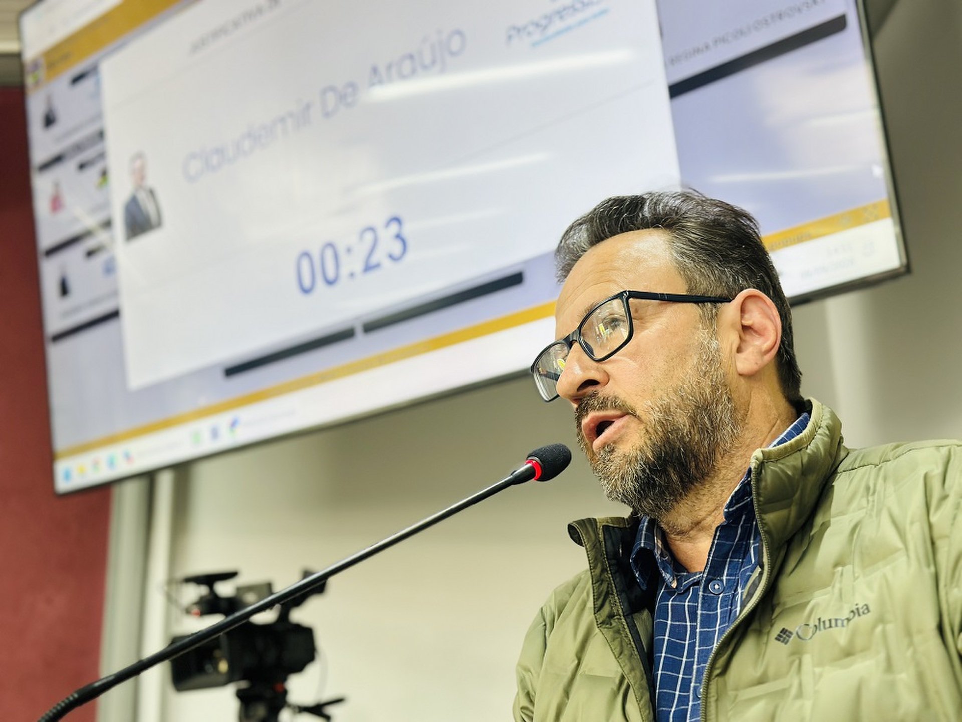 Vereador Araújo encaminha novos pedidos de providências para melhorias em diferentes pontos de Erechim