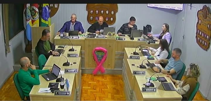 RESUMO DA SESSÃO ORDINÁRIA DO DIA 27/10/2026