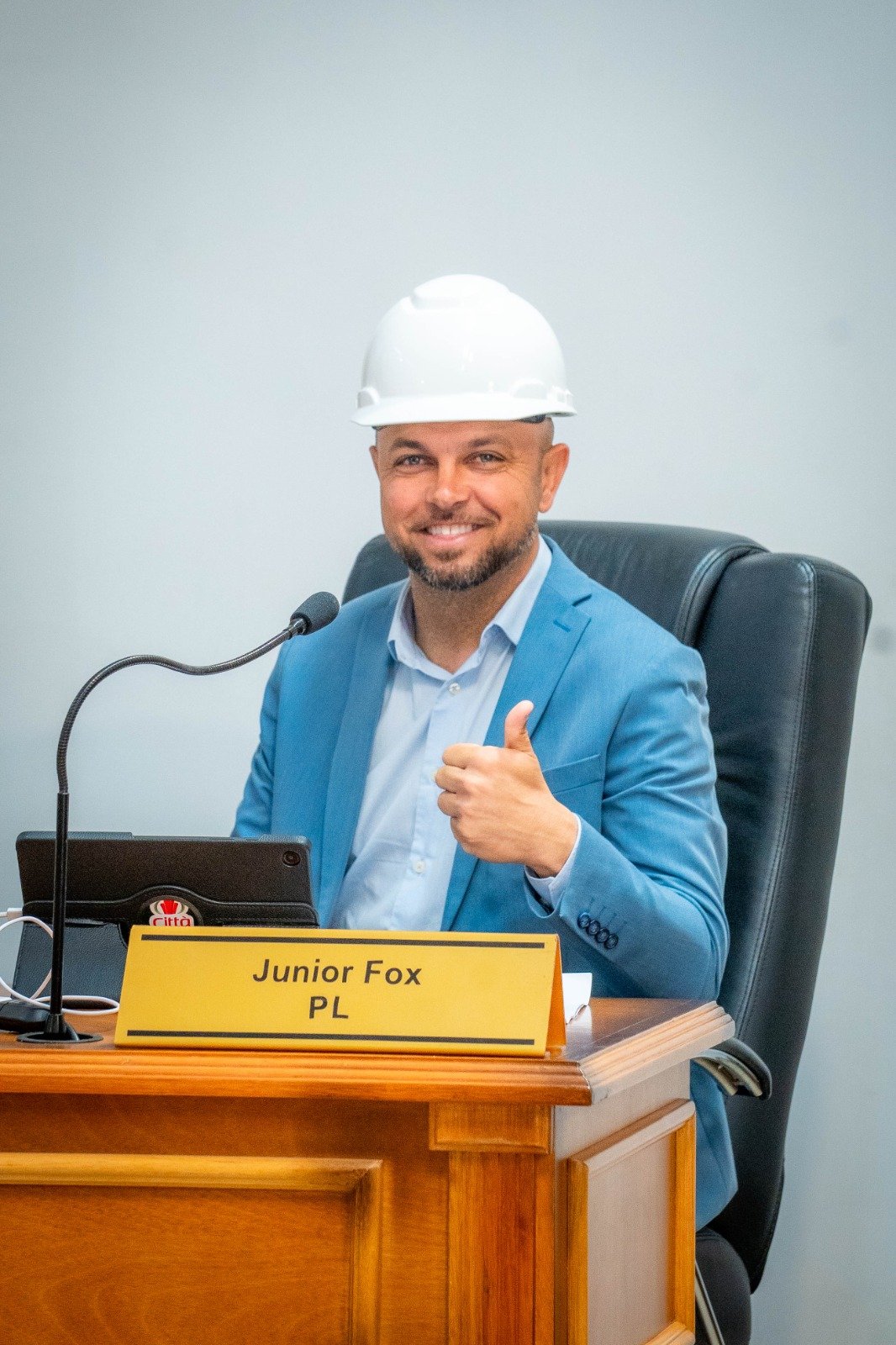Vereadores parabenizam Júnior Fox pela eleição à Assembleia