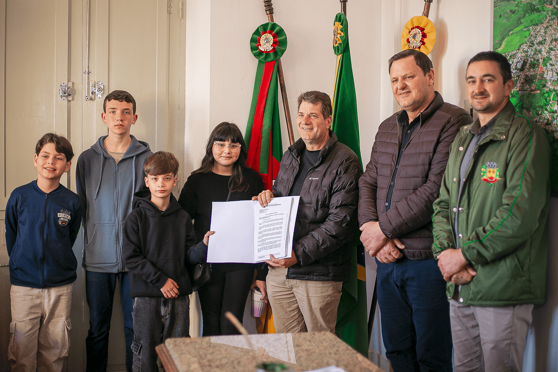 Vereadores Mirins entregam proposições ao Poder Executivo Municipal