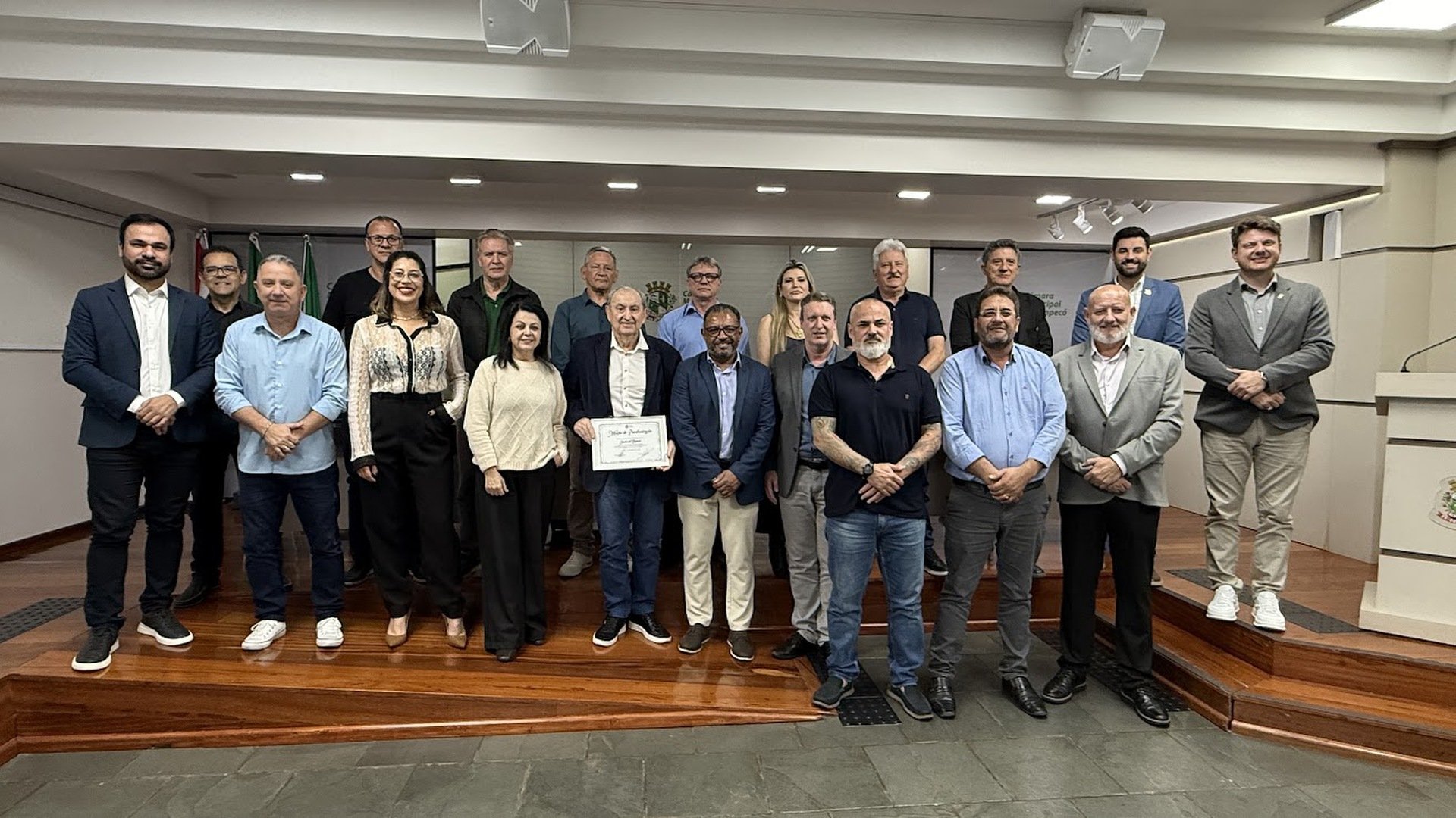 Legislativo de Chapecó recebe entidades contábeis e destaca os 30 anos do Sindicont