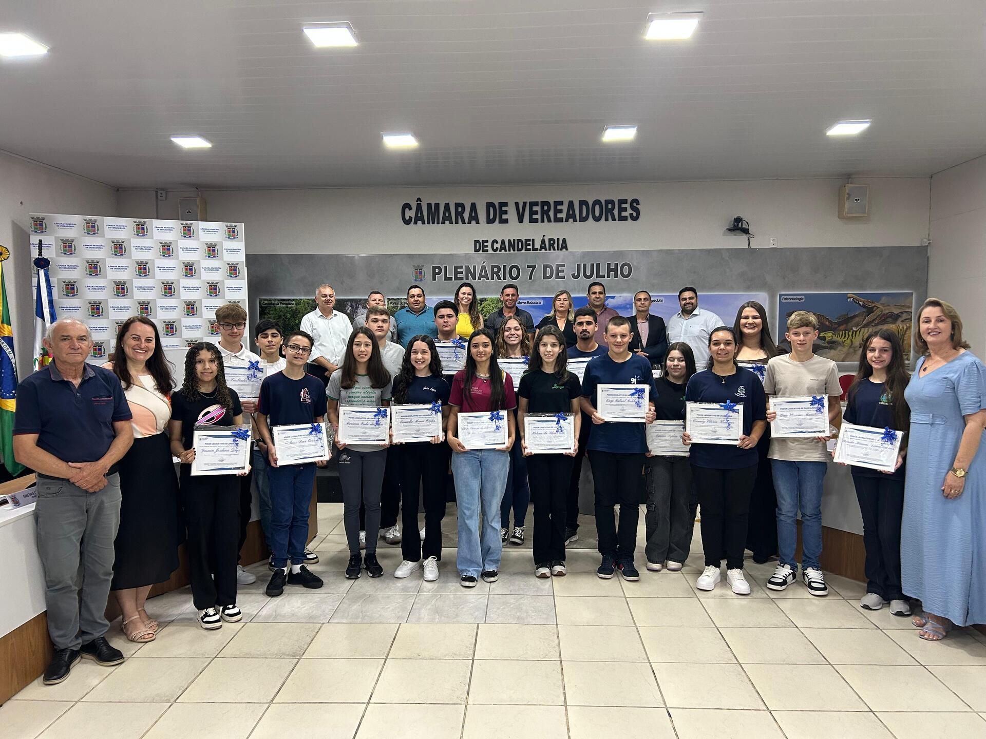 Câmara realiza a quinta edição da Sessão Especial do Aluno Nota Dez na próxima terça-feira
