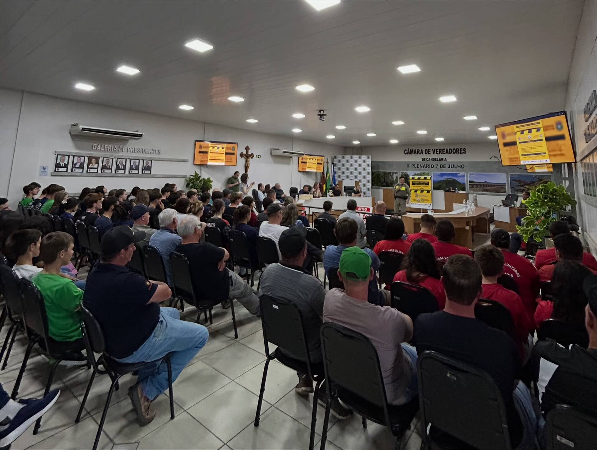 Segurança nas rodovias é tema de palestra realizada na Câmara de Candelária