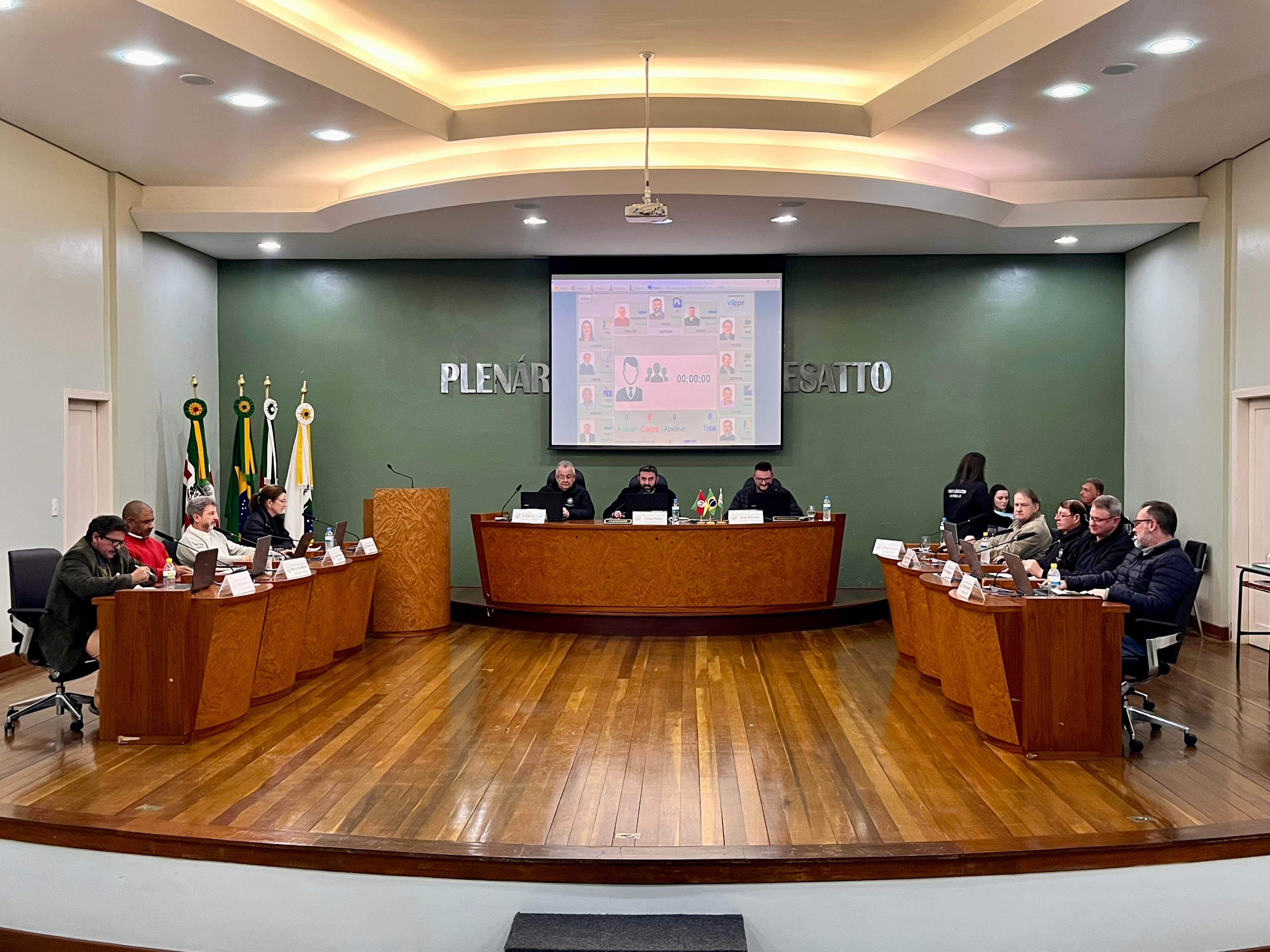 21ª SESSÃO ORDINÁRIA EM 06/07/26.