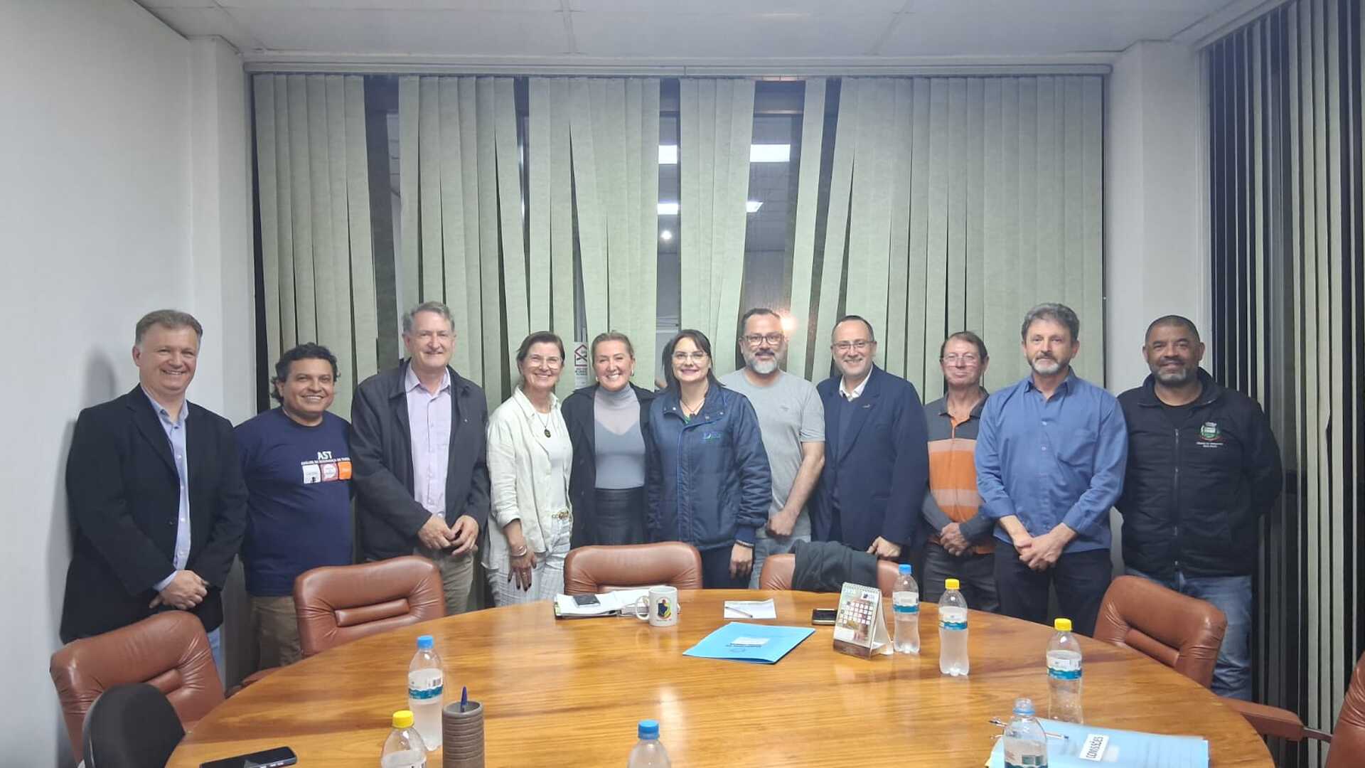 Reunião de Comissões em 14/10/2026.